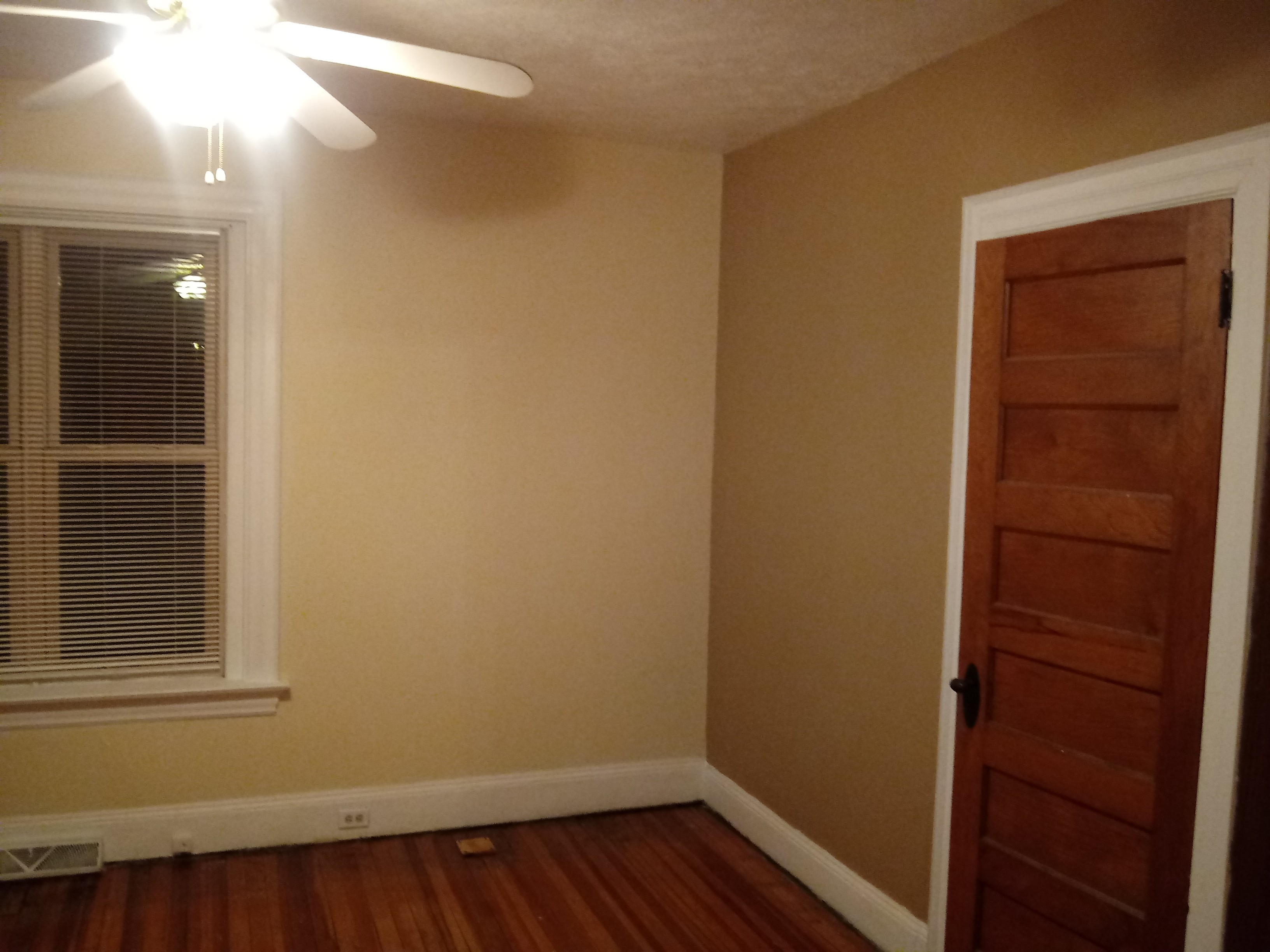 Martana Flats - 512/01 - 2-bedroom w/Balcony; Pet Friendly 1st Floor Apt in Historic Wallace Woods Covington