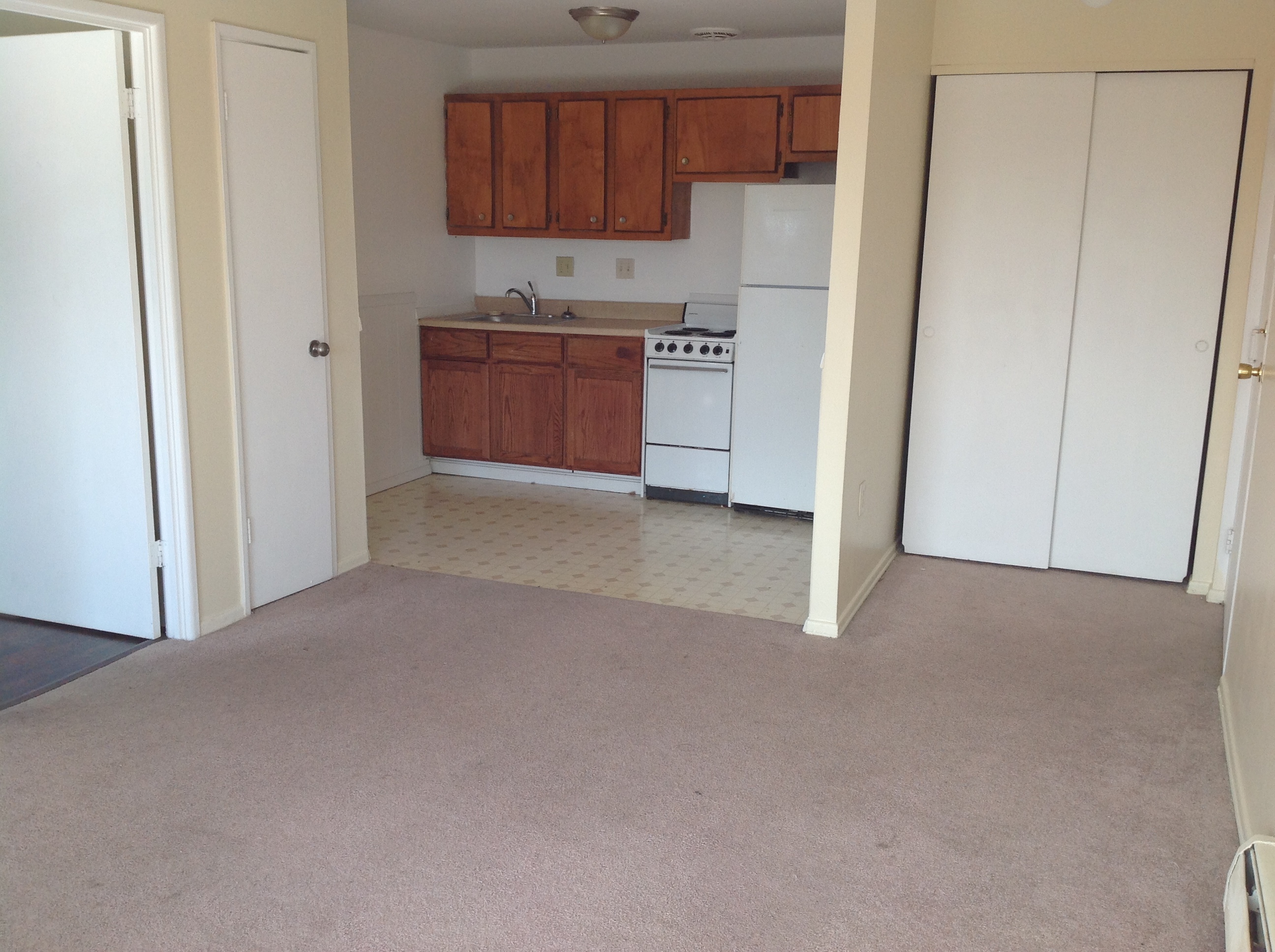 Glen Parker - GP 09 - 2 Bedroom- Spacious! Good Accessibility! Promotional Rent!!! heat included!