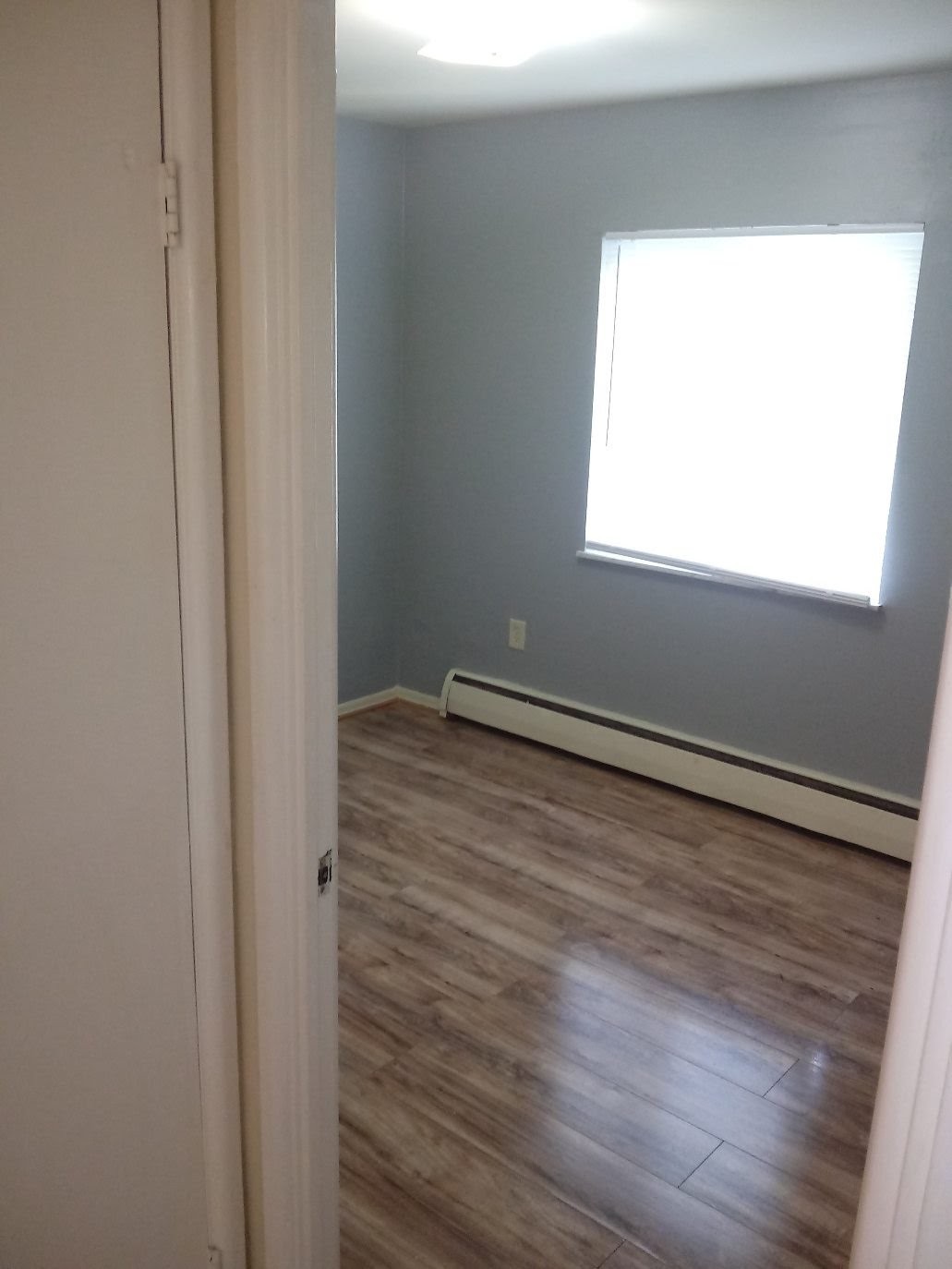 Glen Parker - GP 12 -Great Two bedroom apartment in Northside; heat, water and trash included