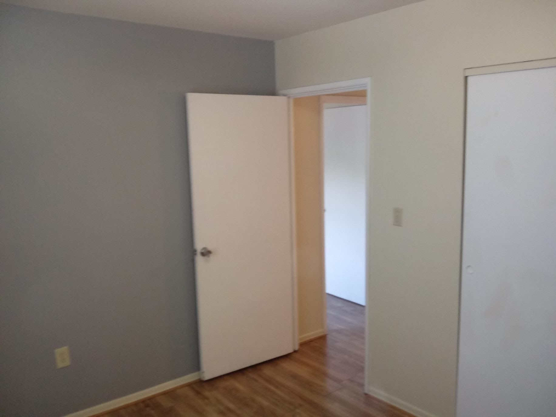 Glen Parker - GP 12 -Great Two bedroom apartment in Northside; heat, water and trash included