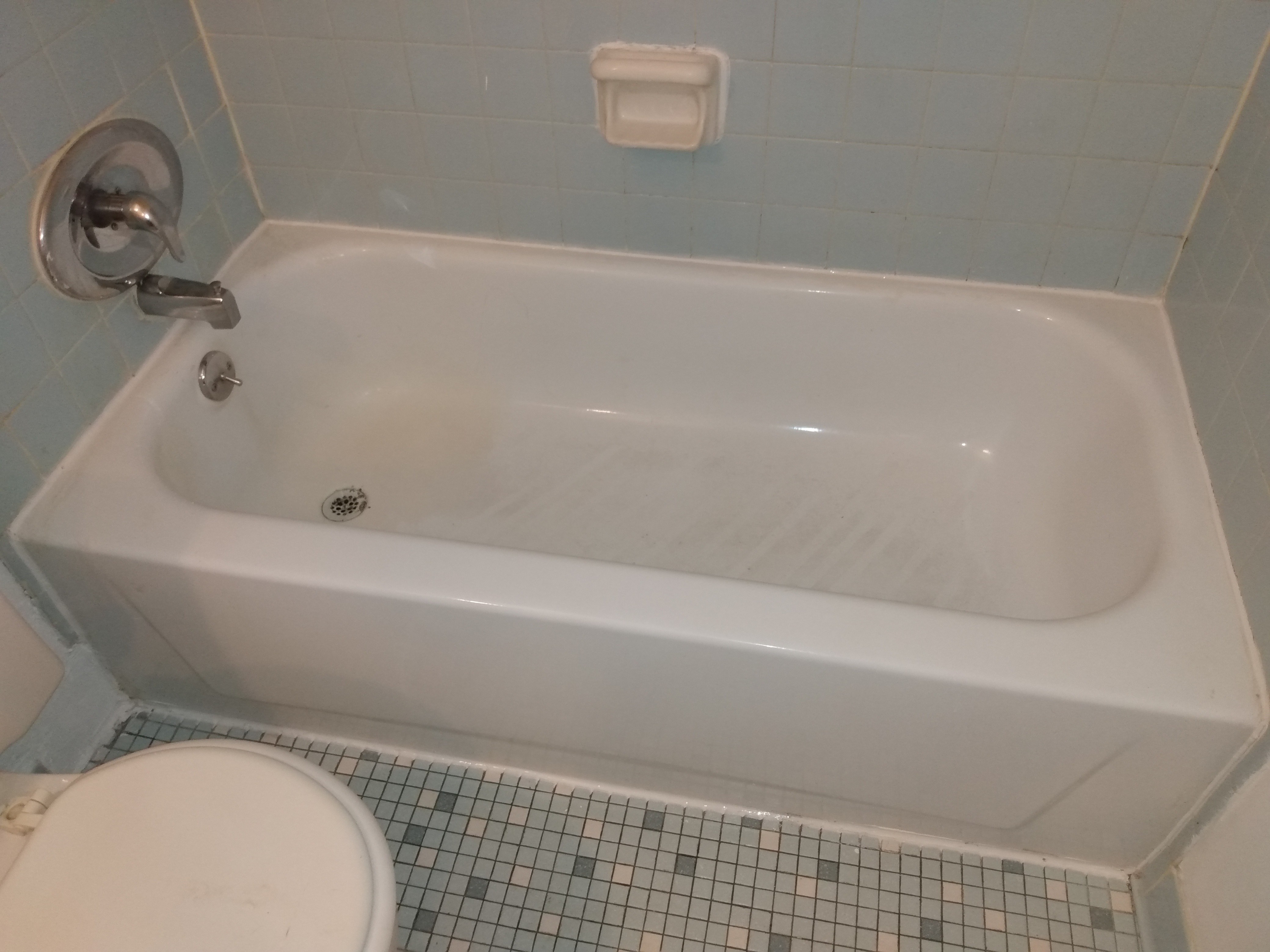 Glen Parker - GP 08 - 2 Bedroom- Spacious! Good Accessibility! heat included! First Month Free!