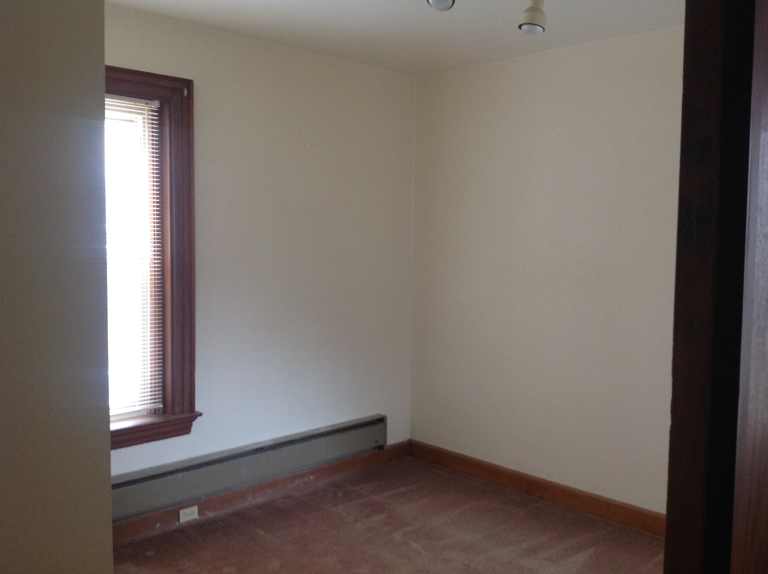 Martana Flats - 512/05 - Charming first-floor, 1-bedroom, in historic Wallace Woods, Covington