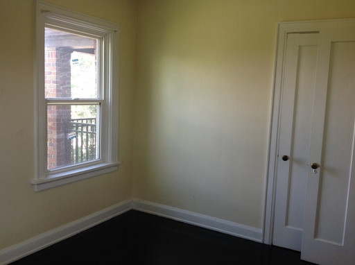 Highland - 18 - 1 Bedroom- Spacious! Hardwood! Good Accessibility! Promotional Rent!!! Pp