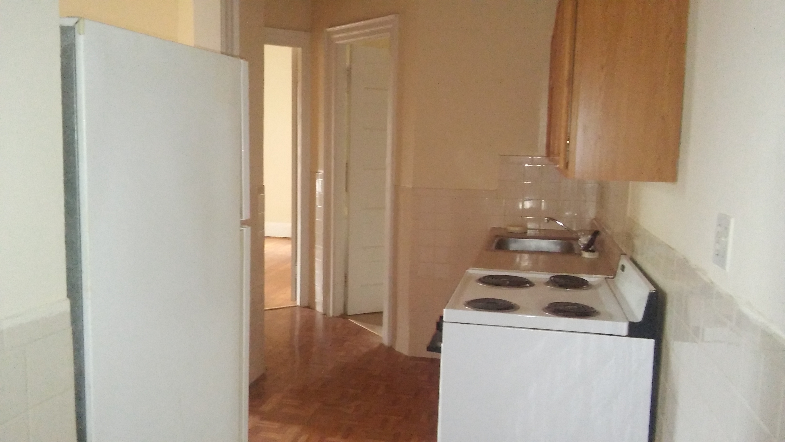 Martana Flats - 512/11 - Beautiful Wallace Woods One Bedroom Apartment for ren