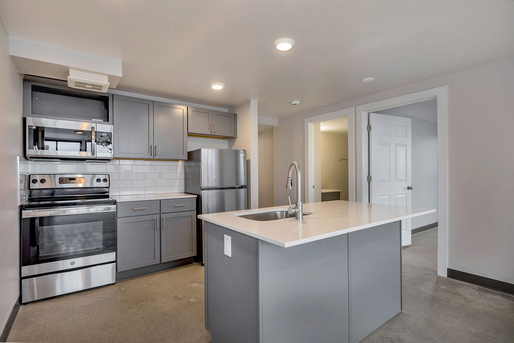 2 Bed 2 Bath Double Terrace (7th floor)
