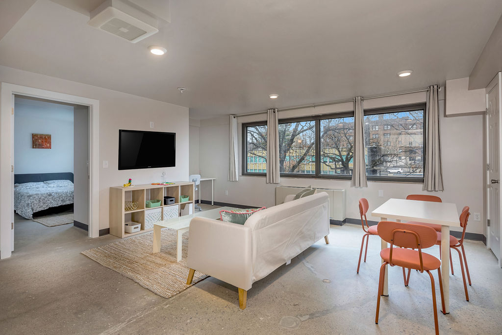 2 Bed 2 Bath (04)