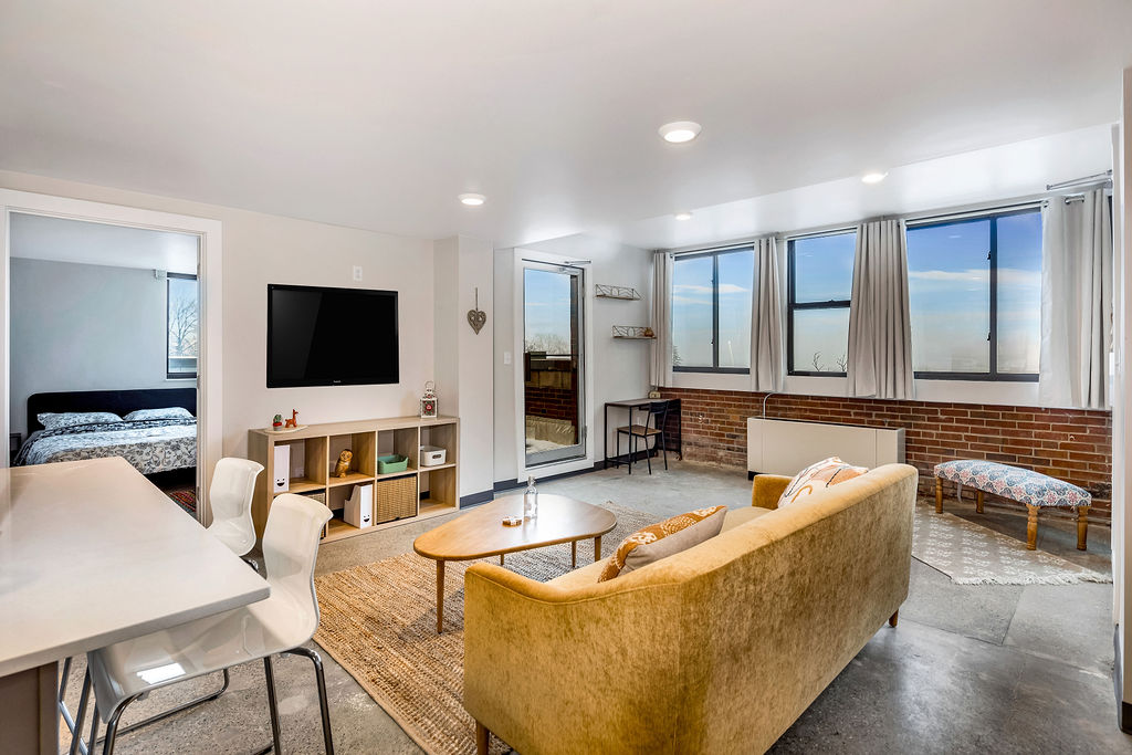 2 Bed 2 Bath Double Terrace (7th floor)