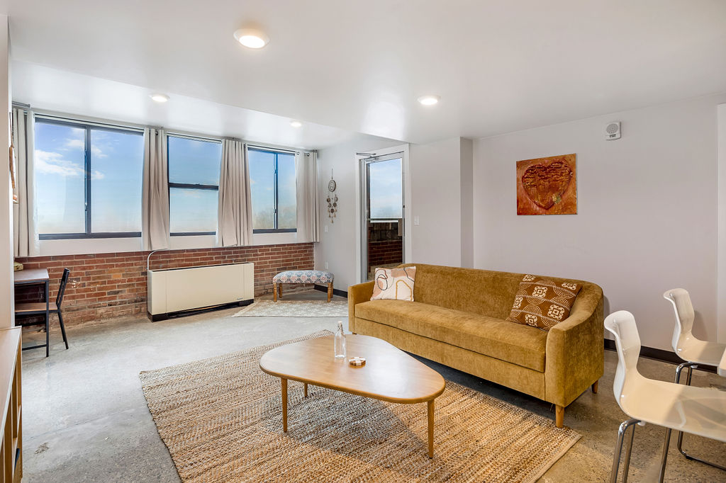 2 Bed 2 Bath Double Terrace (7th floor)