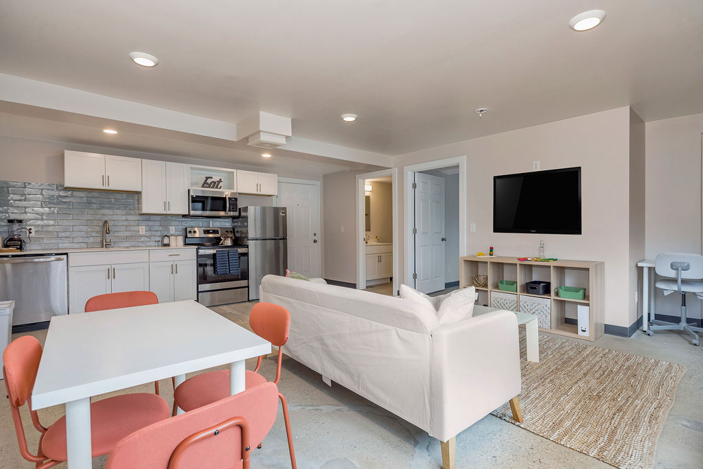 2 Bed 2 Bath (04)