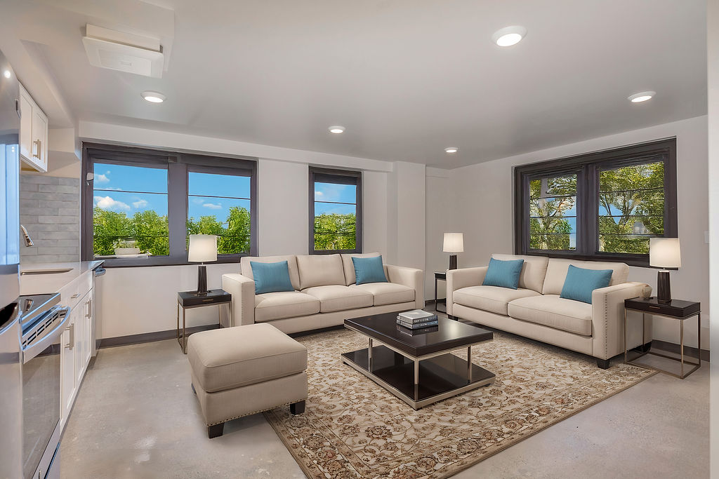 2 Bed 2 Bath (02 , 06 )