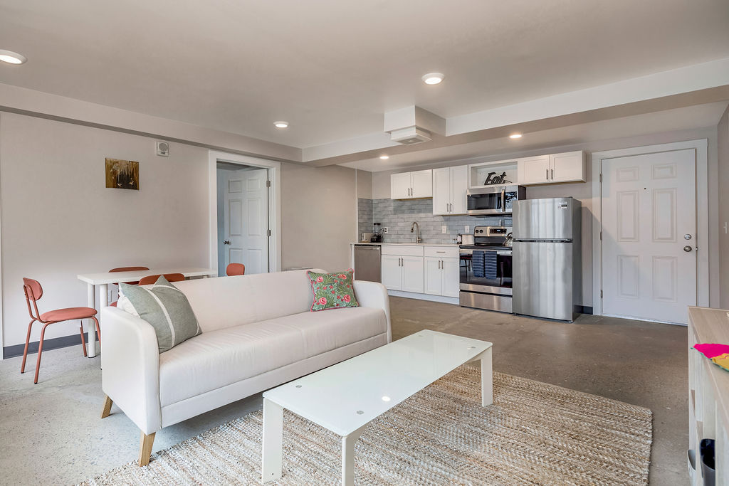 2 Bed 2 Bath (04)