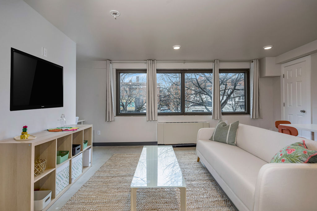 2 Bed 2 Bath (04)