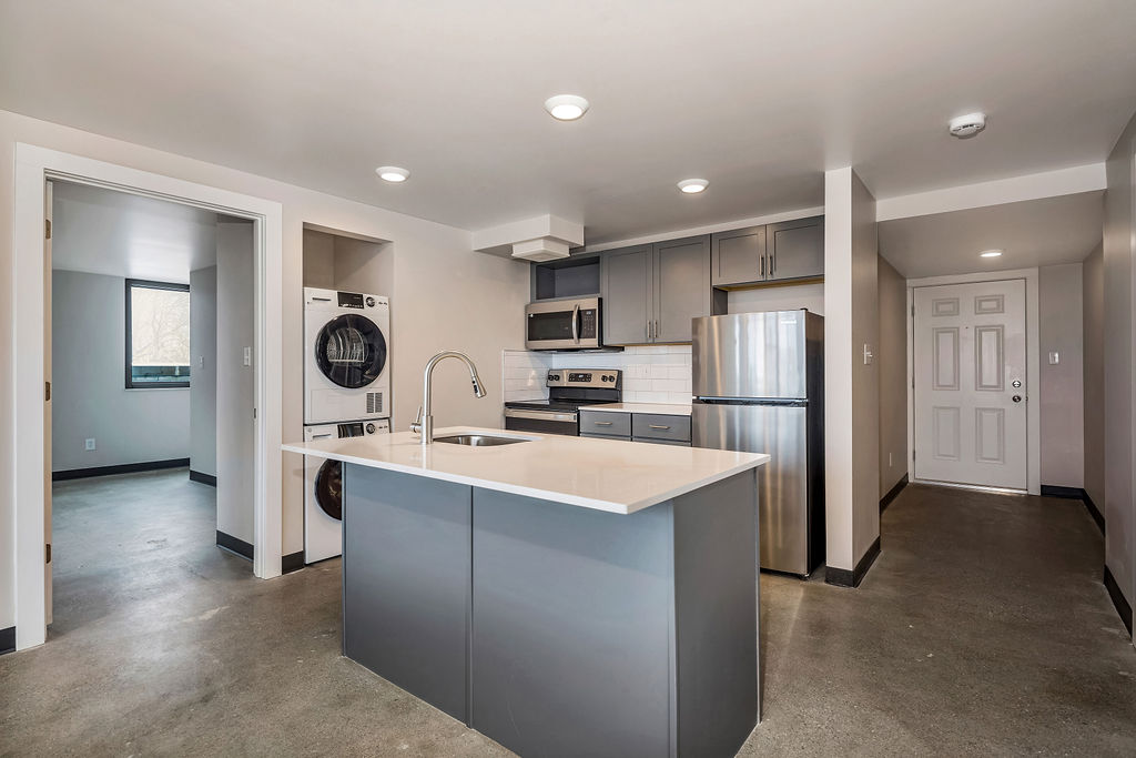 2 Bed 2 Bath Double Terrace (7th floor)