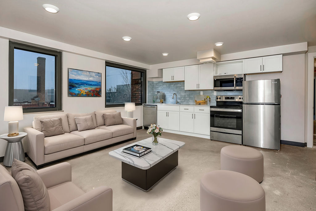 2 Bed 2 Bath Terrace (7th floor)