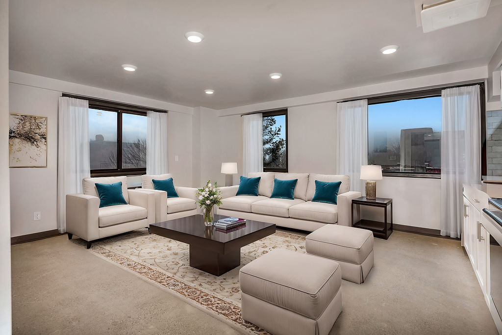 2 Bed 2 Bath Terrace (7th floor)